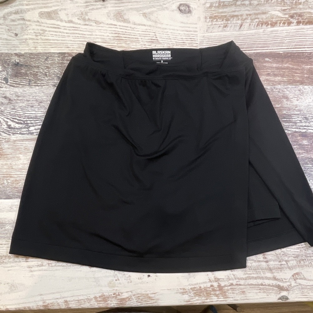 Alaska Headgear Skirt Women's Size S w/ Built-In Shorts Slit on Leg Black
